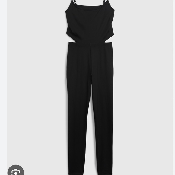 GapFit Recycled Power One-Piece Bodysuit. New with tags - Picture 2 of 5